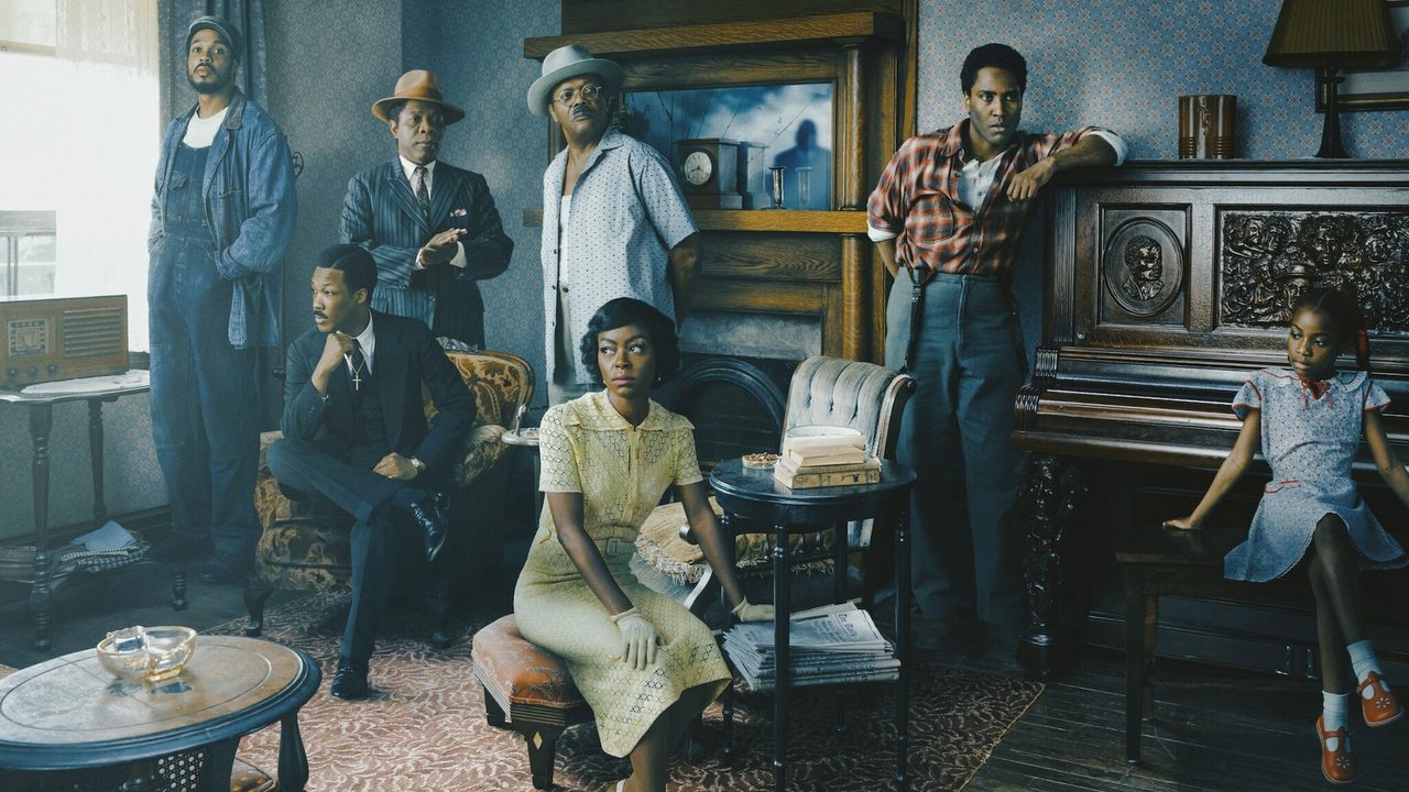 Lekcja gry na pianinie