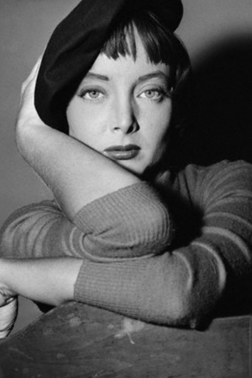 Zdjęcie Carolyn Jones