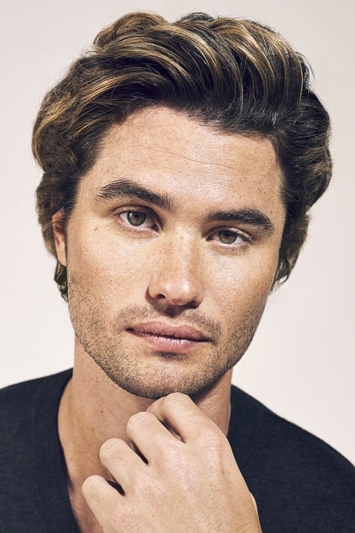 Zdjęcie Chase Stokes