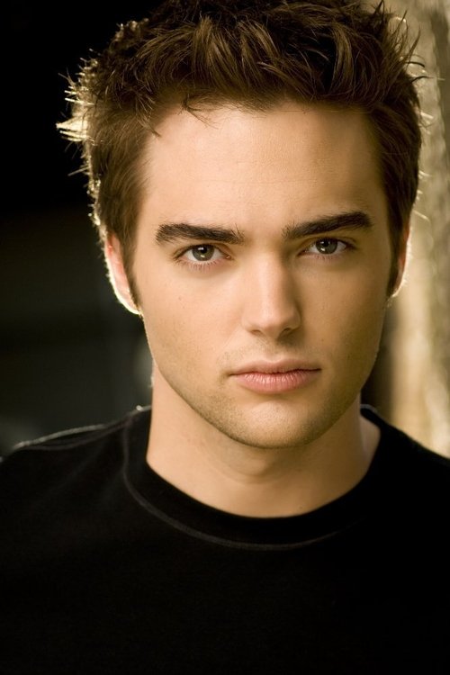 Zdjęcie Drew Tyler Bell