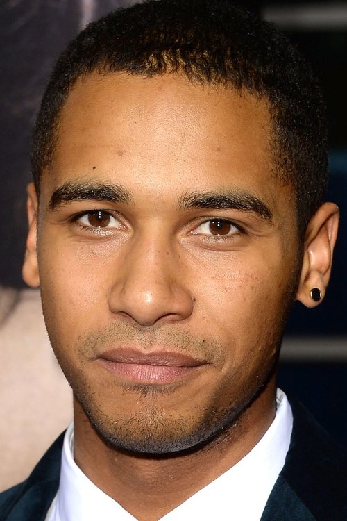 Zdjęcie Elliot Knight