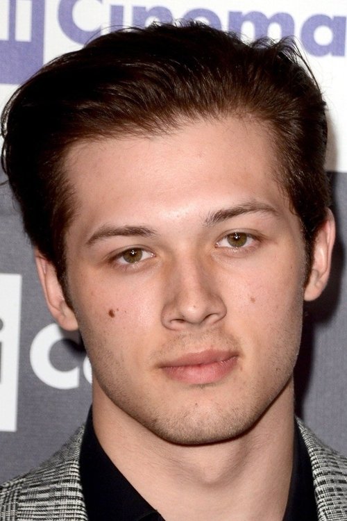 Zdjęcie Leo Howard
