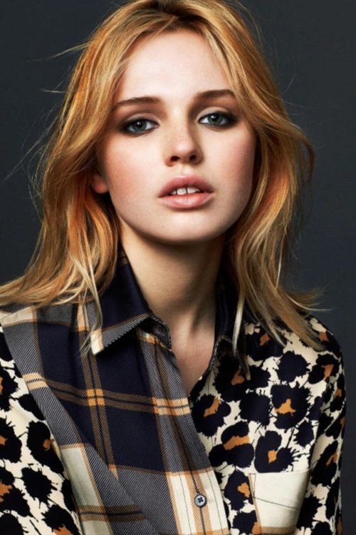 Zdjęcie Odessa Young