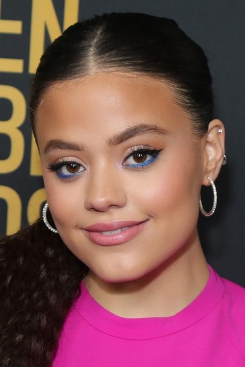 Zdjęcie Sarah Jeffery