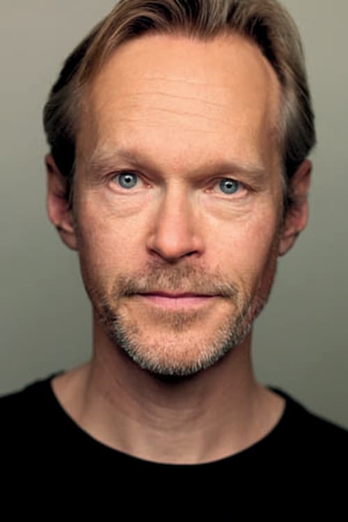 Zdjęcie Steven Mackintosh